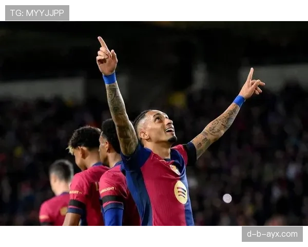 拉菲尼亚关键表现助力球队取胜,比赛影响力备受瞩目 拉菲尼亚关键表现助力球队取胜,比赛影响力备受瞩目