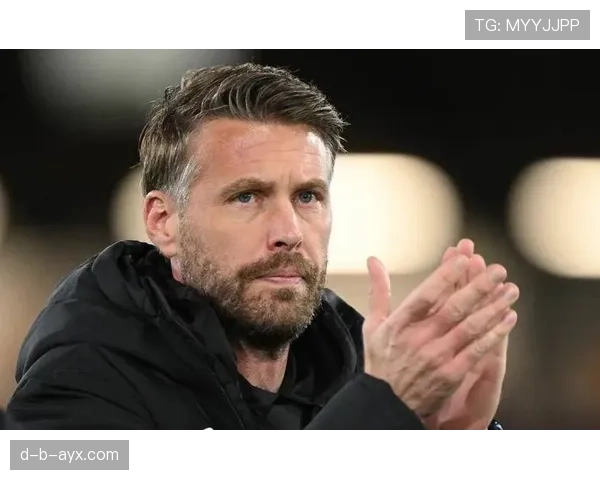 坎塞洛传球失误致球队失利，主帅呼吁全队深刻反省并调整战术策略