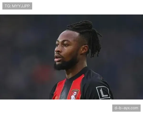 伯恩茅斯传奇球员重返老东家，新赛季表现引期待