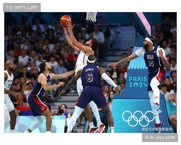 莱万多夫斯基达成生涯300球里程碑，状态回暖再展锋线雄风