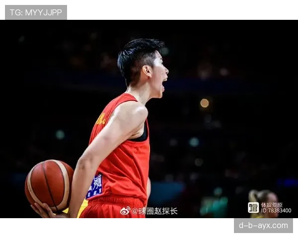 韩旭家里到底是哪开的豪宅?篮下霸气和家门口差好远啊!